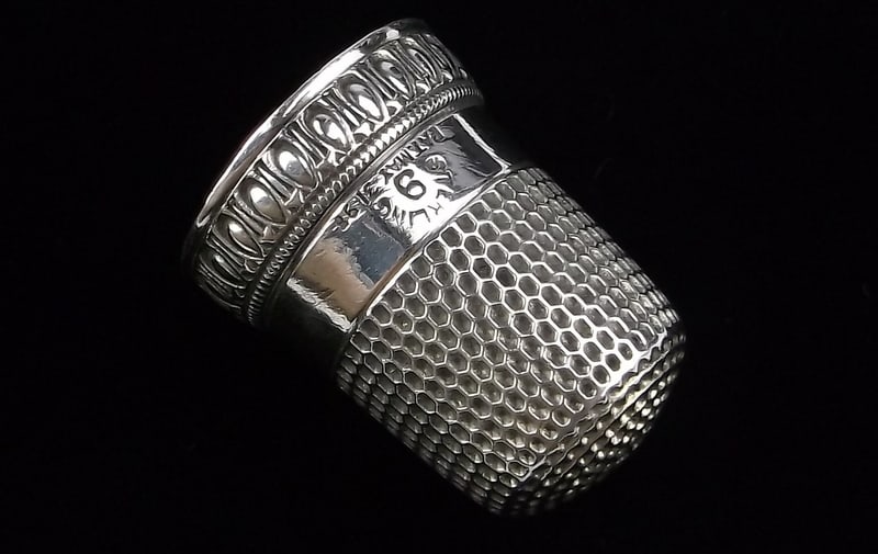 Mint Antique 1898 Victorian Sterling Silver Sewing Thimble (1 of 4)