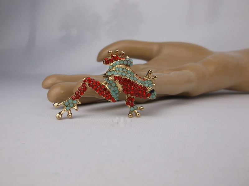 Mint Enameled Rhinestone Tree Frog Brooch - 2