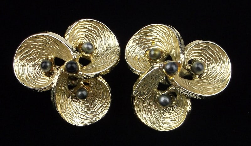 Mint Vintage 1960s Emmons Black Seed Pearl Earrings: Mint Condition, In Like New Condition, Perfect