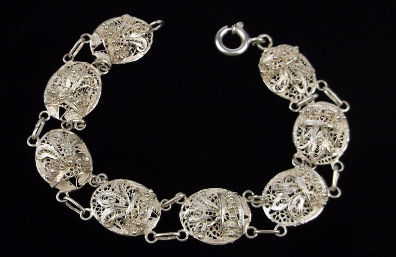 Mint Vintage 1950s Sterling Silver Filigree Bracelet 8" (1 of 2)