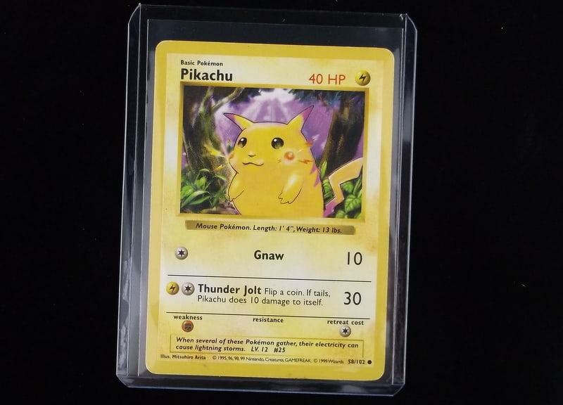 1999 Pokemon Pikachu Red Cheeks Base Shadowless Card (1 of 2)