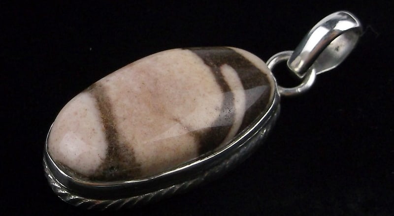New Big Vint Thick Taxco Sterling Silver Jasper Pendant Heavy: Solid Sterling Silver Guaranteed, in Brand New Never Worn Condition.