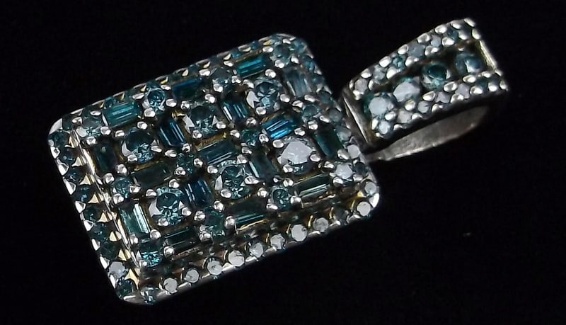 Mint Vint LJ India Sterling Silver Blue Diamond Pendant: Guaranteed Solid 925 Sterling Silver, in Excellent Condition