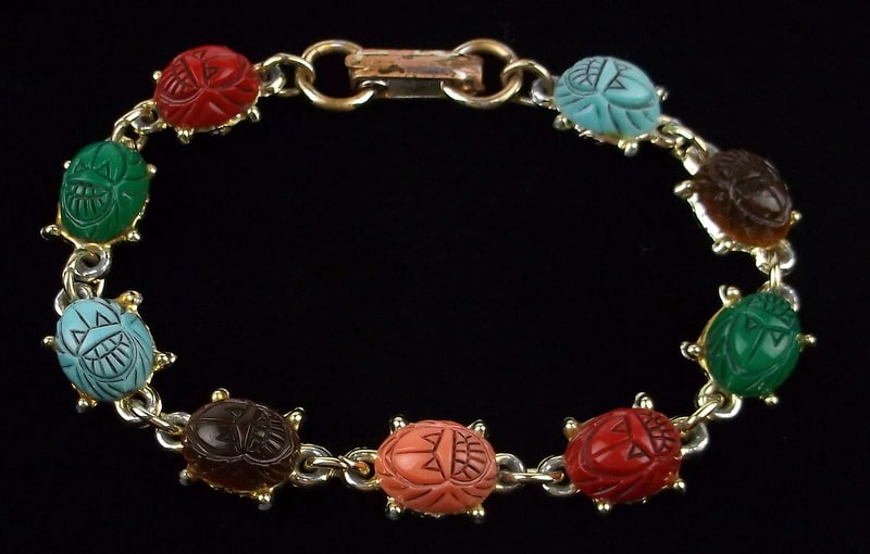 Stunning Vint 1960s Egyptian Revival Scarab Beetle Bracelet 7": excellent condition