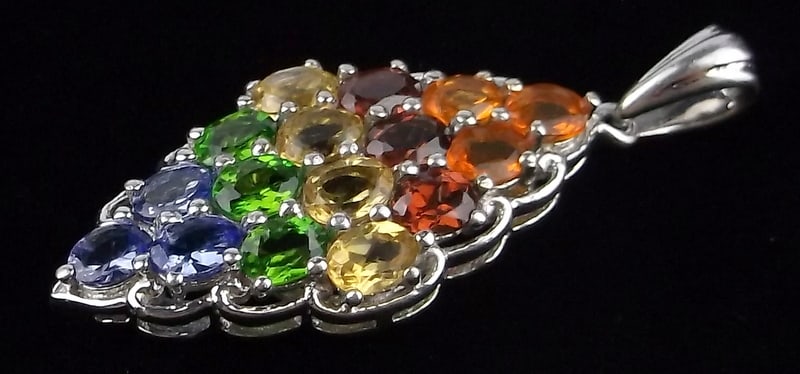 New Vint Designer Sterling Emerald Tanzanite Gem Pendant: Solid Sterling Silver Guaranteed, in Brand New Never Worn Condition.