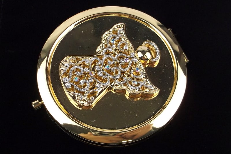 New Boxed Monet Angel Rhinestone Mirrored Compact: new condition