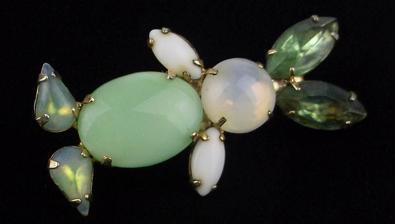 Stunning Vint 1960s Rabbit Jelly Belly Rhinestone Brooch Bunny: excellent condition