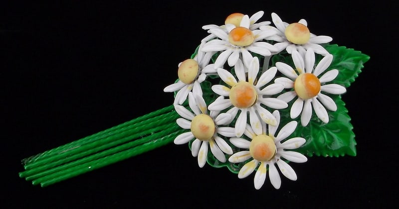 Stunning Vintage 1960s Enameled Flower Bouquet Brooch: excellent condition