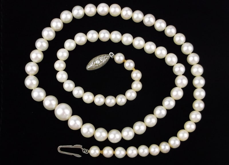 Stunning Vintage 1940s Sterling Silver Pearl Necklace 19": Guaranteed Solid 925 Sterling Silver, in Excellent Condition