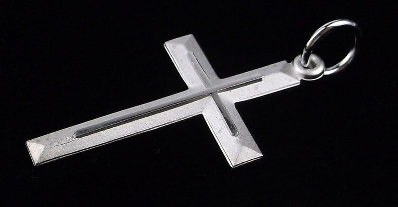 Mint Vintage 1960s Sterling Silver Cross Pendant (1 of 3)