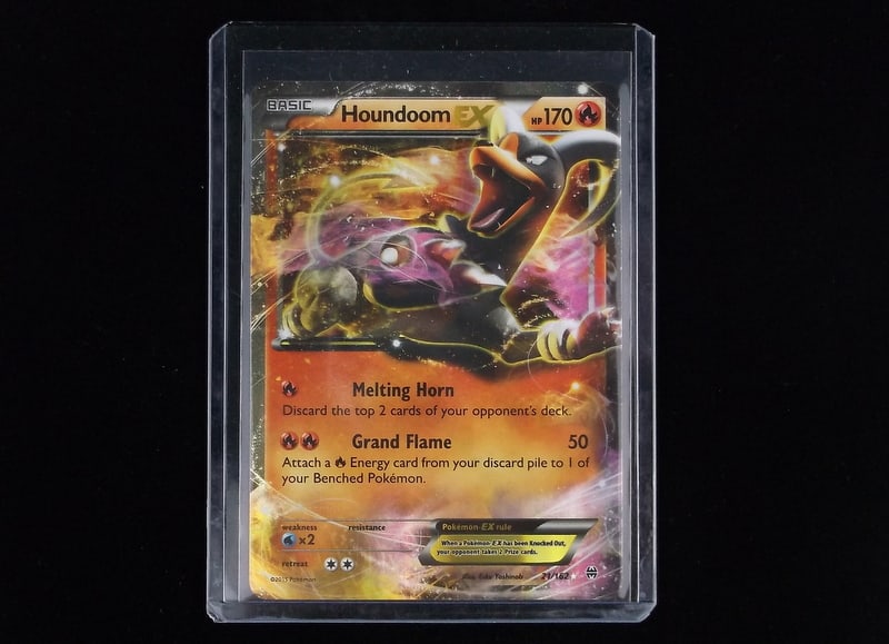 Mint 2015 Pokemon Houndoom EX Ultra Rare Card (1 of 2)