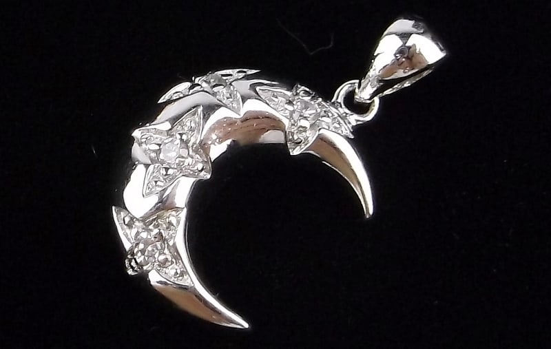 New Designer Sterling Silver Moon Pendant: Solid Sterling Silver Guaranteed, in Brand New Never Worn Condition.