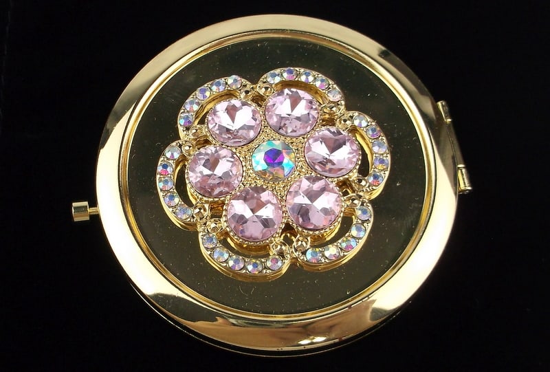 New Boxed Monet Rhinestone Mirrored Compact: new condition