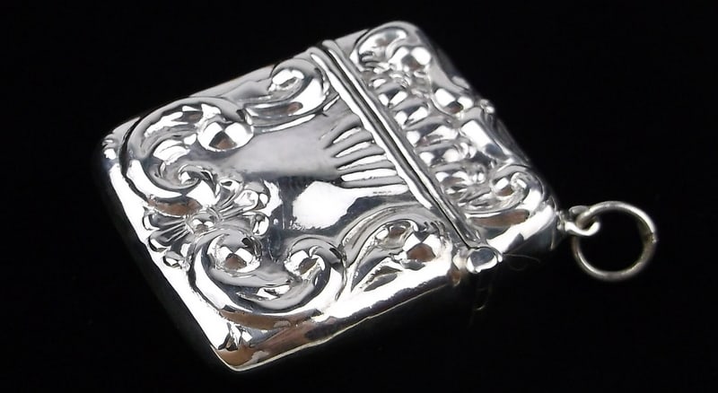 Mint Vint Big Heavy Sterling Silver Poison Container Pendant Opens: Guaranteed Solid 925 Sterling Silver, in Excellent Condition