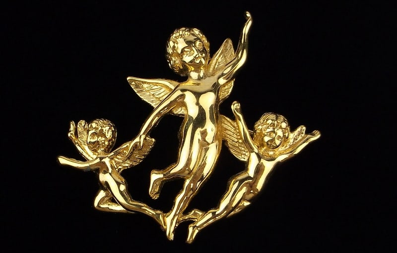 Mint Vintage Monet 3 Cherub Angels Brooch: Mint Condition, In Like New Condition, Perfect