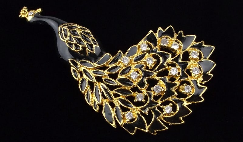 New Vintage Enameled Rhinestone Peacock Brooch: new condition