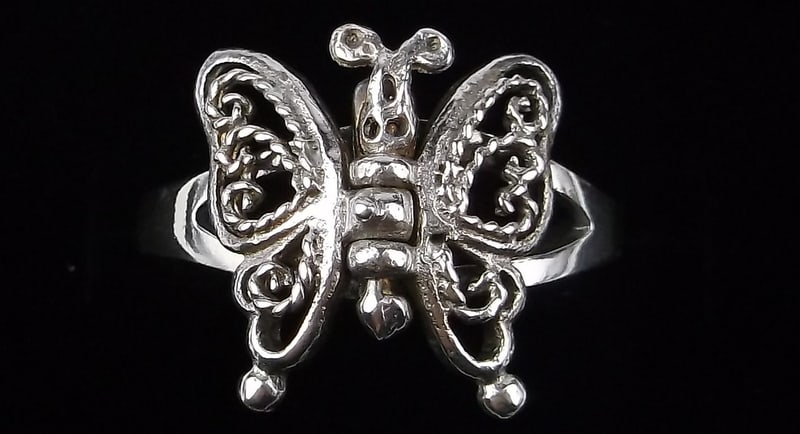 Mint Vintage Moving Wings Sterling Silver Butterfly Ring 9: Guaranteed Solid 925 Sterling Silver, in Excellent Condition