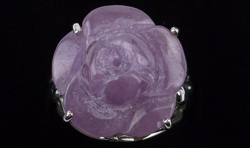 New Big Boxed Designer Sterling Silver Purple Jade Rose Ring 8: Solid Sterling Silver Guaranteed, in Brand New Never Worn Condition.