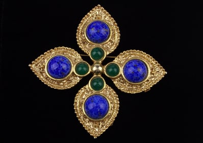 Big Mint Vintage Designer 1960s Rhinestone Brooch