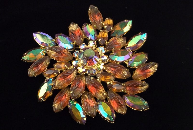 Mint Big Vintage 1960s Rhinestone Brooch Juliana?: Mint Condition, In Like New Condition, Perfect