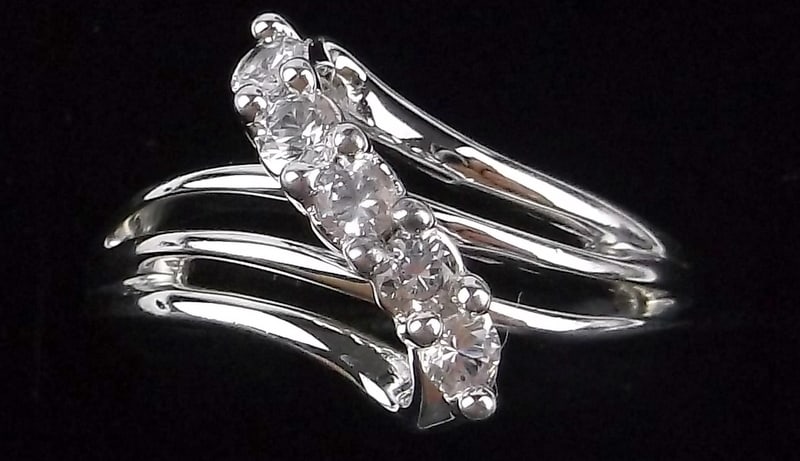 Mint Vint Thick Sterling Silver White Topaz Ring 6.5: Guaranteed Solid 925 Sterling Silver, in Excellent Condition