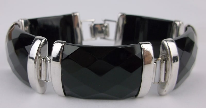New Big Designer Sterling Silver Black Jade Bracelet 7.5": Solid Sterling Silver Guaranteed, in Brand New Never Worn Condition.