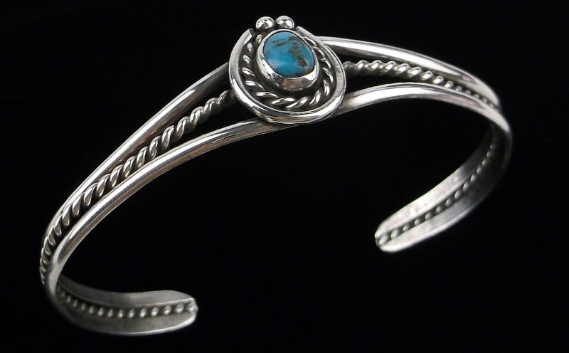 Mint Vint 1970s Navajo Sterling Silver Turquoise Cuff Bracelet 7-8": handmade Navajo Sterling Silver in Excellent Condition or better