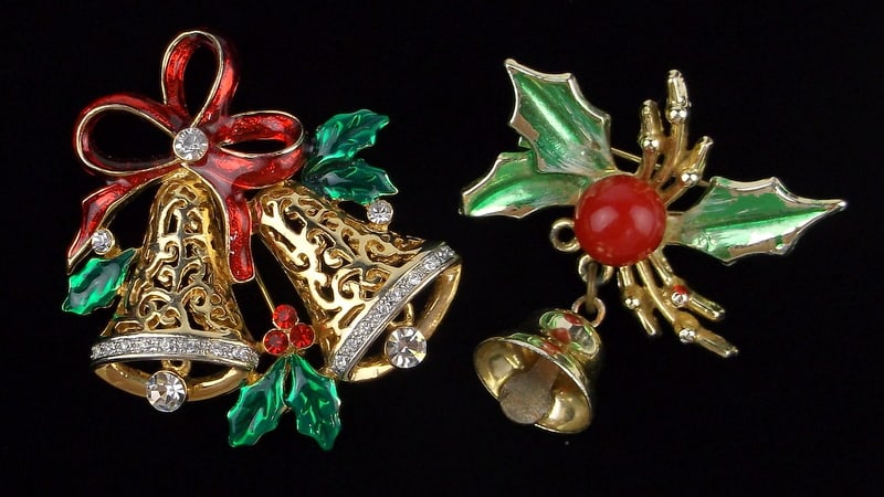 Mint Vint 1960s 1980 Rhinestone Christmas Bell Brooch Lot: Mint Condition, In Like New Condition, Perfect