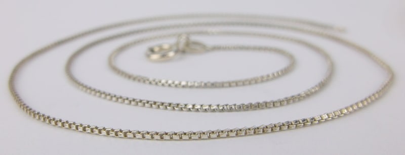 Stunning Vint Italian Sterling Silver Box Chain Necklace 19" (1 of 2)