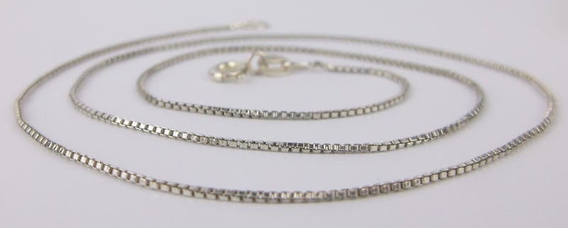 Stunning Vintage Italian Sterling Silver Box Chain Necklace 17" (1 of 2)