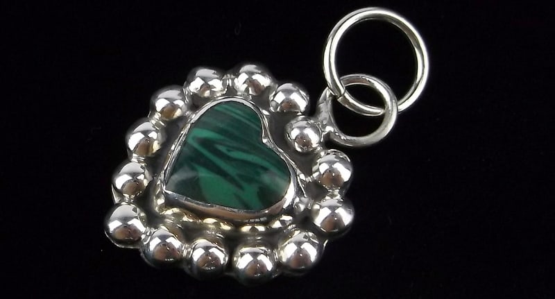 Mint Vint Taxco Sterling Silver Malachite Heart Pendant: Guaranteed Solid 925 Sterling Silver, in Excellent Condition
