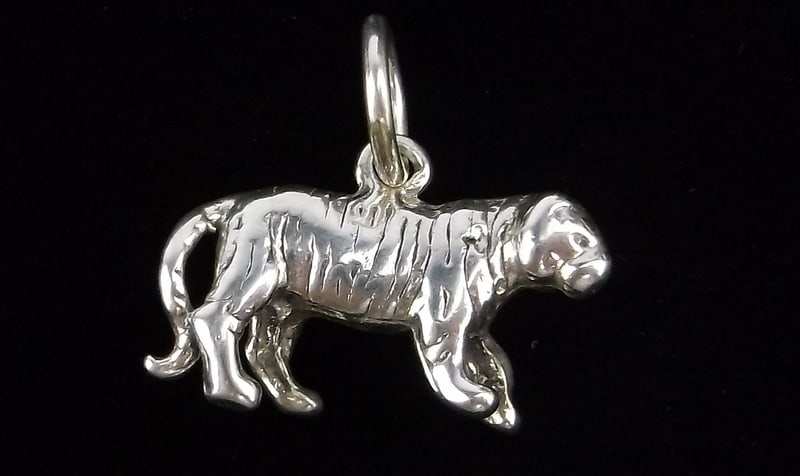 Mint Vintage Sterling Silver Tiger pendant Charm: Guaranteed Solid 925 Sterling Silver, in Excellent Condition