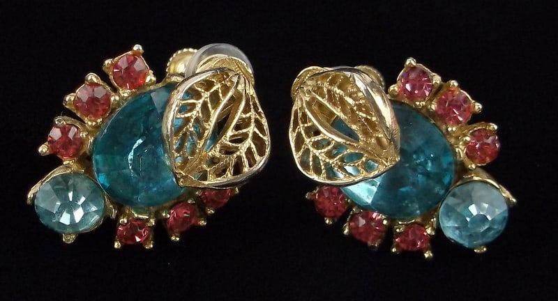 Mint Vintage Designer 1950s Rhinestone Earrings Set (1 of 2)