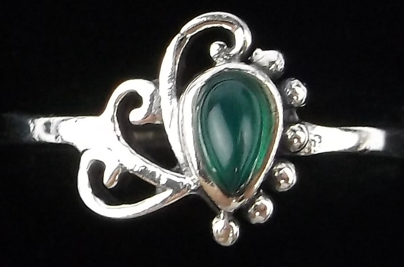 New Designer Bali Sterling Silver Chalcedony Ring 7.5: Solid Sterling Silver Guaranteed, in Brand New Never Worn Condition.