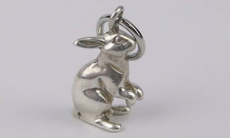 Mint Vint Jezlaine Sterling Silver Rabbit Pendant Charm (1 of 2)