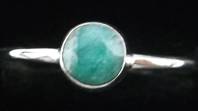 New Designer Sterling Silver Emerald Adjustable Ring 6-8": Solid Sterling Silver Guaranteed, in Brand New Never Worn Condition.
