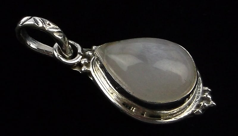 New Bali Designer Sterling Silver Moonstone Pendant (1 of 2)