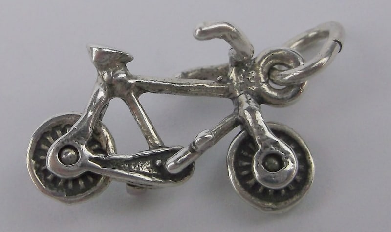 Mint vintage Sterling Silver Bicycle Pendant Charm: Guaranteed Solid 925 Sterling Silver, in Excellent Condition