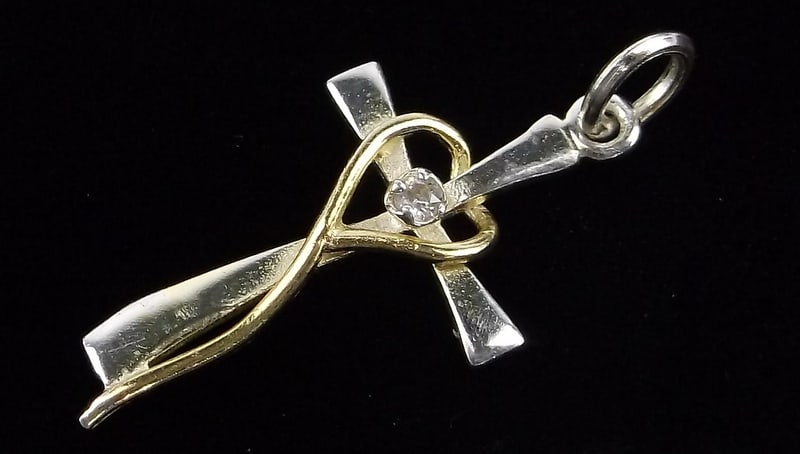 Mint Vintage Sterling Silver Cross Pendant (1 of 2)