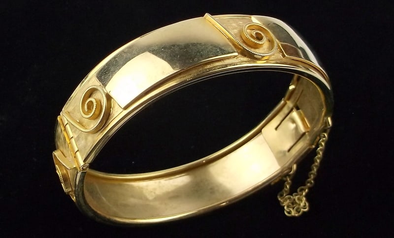 Stunning Vintage 1950s Design Latch Bracelet 7.5" (1 of 2)