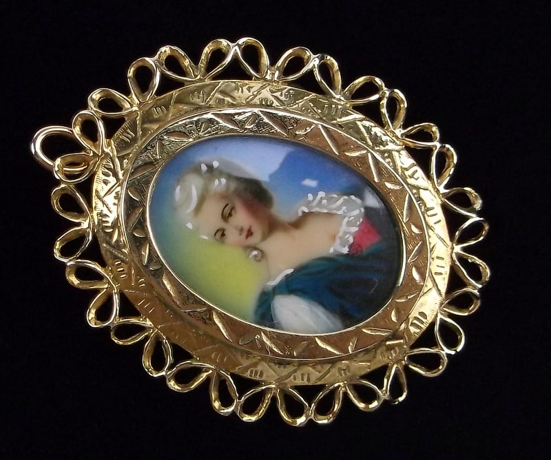 INCREDIBLE 14kt Gold Hand Painted 1950s Cameo Brooch 11.28g - 3