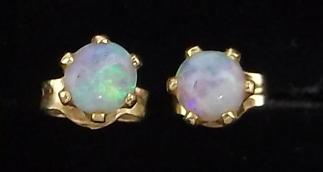 Mint Vintage 1960s 14kt Gold Natural Opal Earrings (1 of 3)