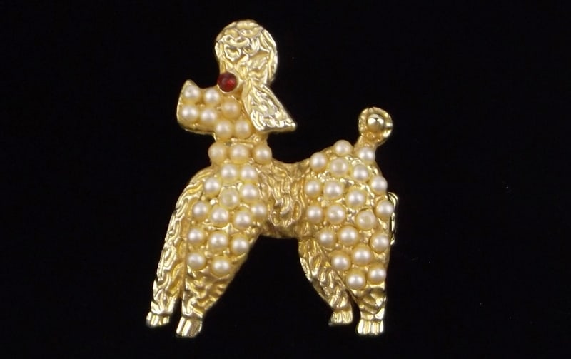 Mint Vintage 1950s Rhinestone Poodle Brooch Faux Pearl: Mint Condition, In Like New Condition, Perfect