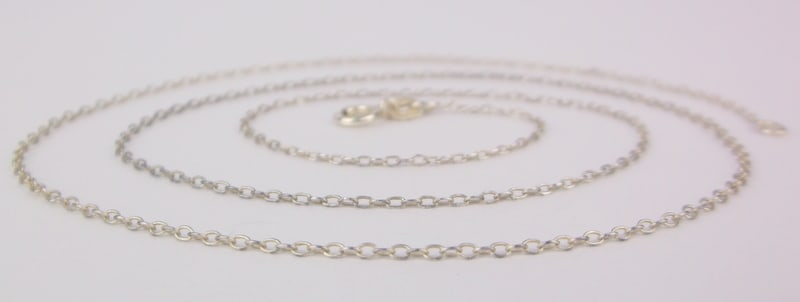 Stunning Vintage Italian Sterling Silver Chain Necklace 19": Guaranteed Solid 925 Sterling Silver, in Excellent Condition