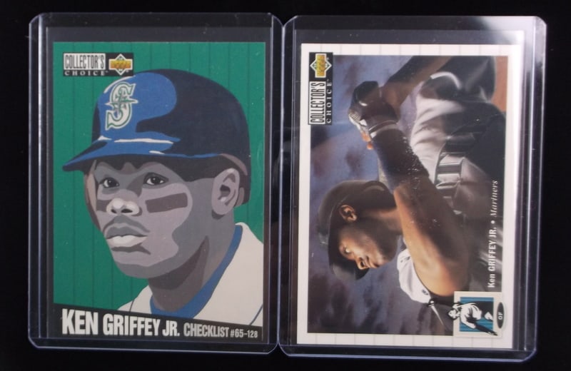 2 NM 1993 Upper Deck Ken Griffey Jr Card Light Night Sky: excellent condition