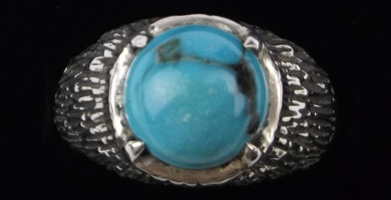 New 1950s Big Heavy Navajo Sterling Bisbee Turquoise Ring 10: u This is an original NEW OLD STOCK 1950s Handmade Navajo Very Thick, big and heavy Sterling Silver Ring With the Titled Turquoise Type Listed in new never worn condition. Rings of this size, thicknes