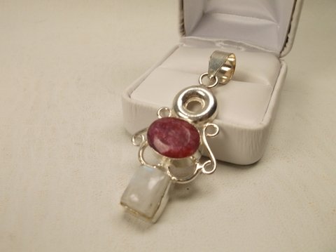 Sterling Silver Ruby MOP Pendant: Jewelry