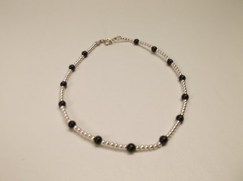 Nice Sterling Silver Onyx Anklet: Jewelry