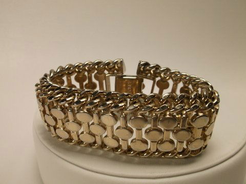 Large Vintage Monet Bracelet: .