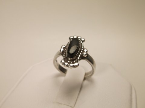 Sterling Silver Navajo Onyx T. Blake Ring 6: .
